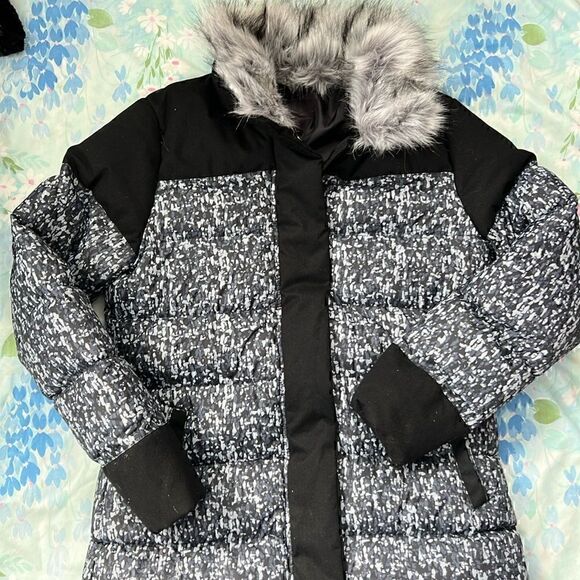 Fabletics Waco Mid Thigh Puffer Jacket - XL 14/16 - Picture 1 of 9